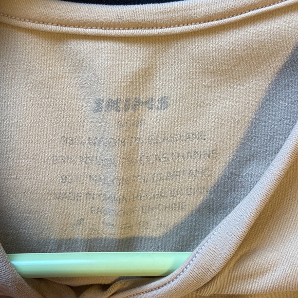 skims nude t shirt - Picture 2 of 2
